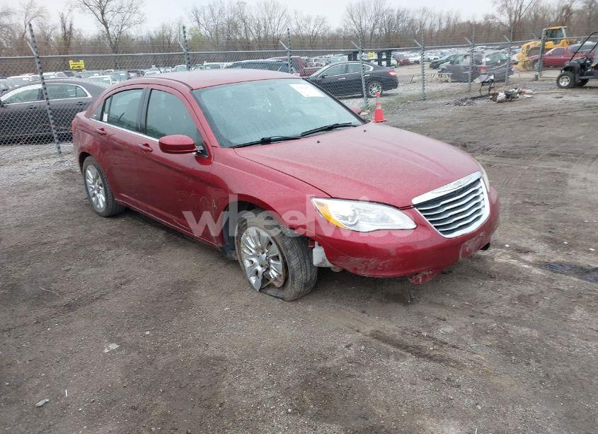2014 Chrysler 200 LX (VIN 1C3CCBAB8EN175983) main photo