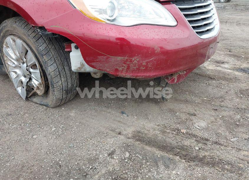 Photo 6 of 2014 Chrysler 200 LX (VIN 1C3CCBAB8EN175983)