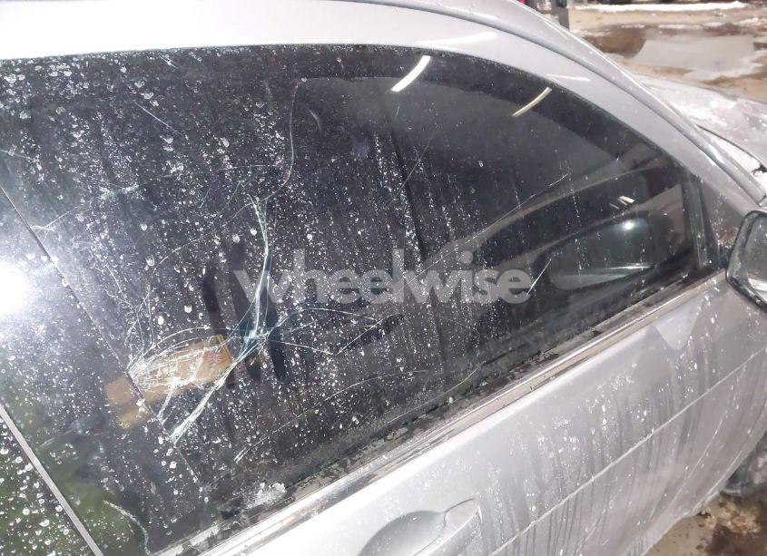 Photo 15 of 2014 Chrysler 200 LX (VIN 1C3CCBAB8EN213860)