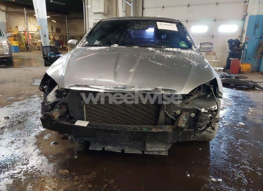 Photo 6 of 2014 Chrysler 200 LX (VIN 1C3CCBAB8EN213860)