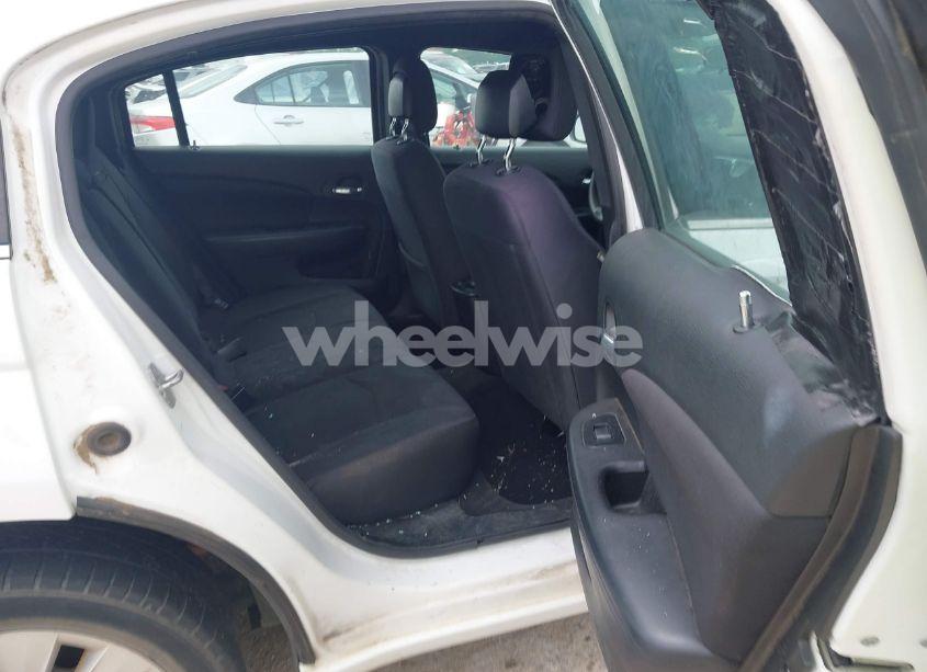 Photo 8 of 2014 Chrysler 200 LX (VIN 1C3CCBAB8EN231002)