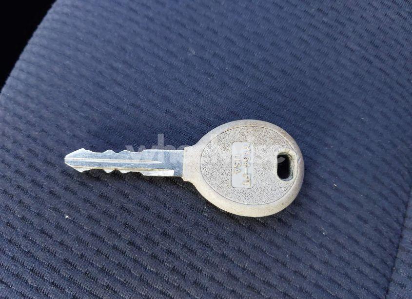 Photo 11 of 2012 Chrysler 200 LX (VIN 1C3CCBAB9CN281890)