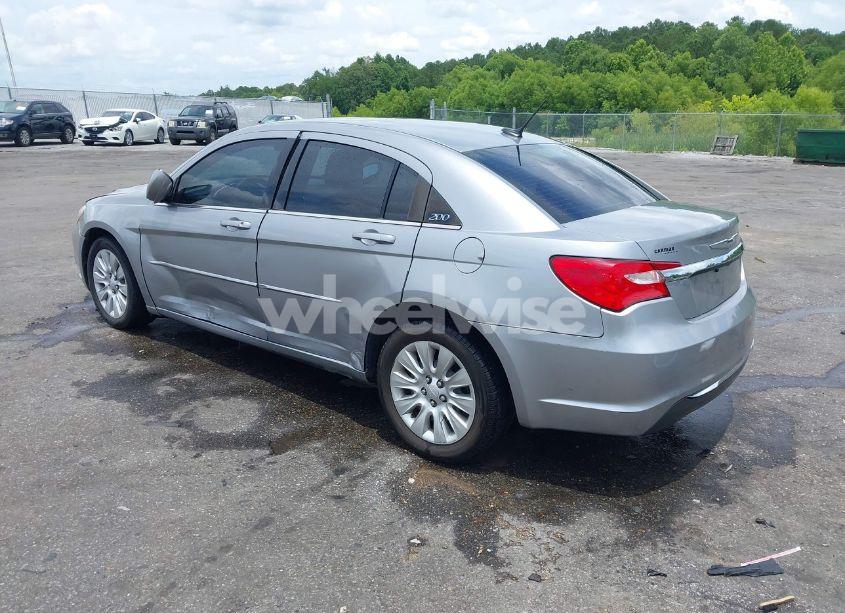 Photo 3 of 2013 Chrysler 200 LX (VIN 1C3CCBAB9DN635599)