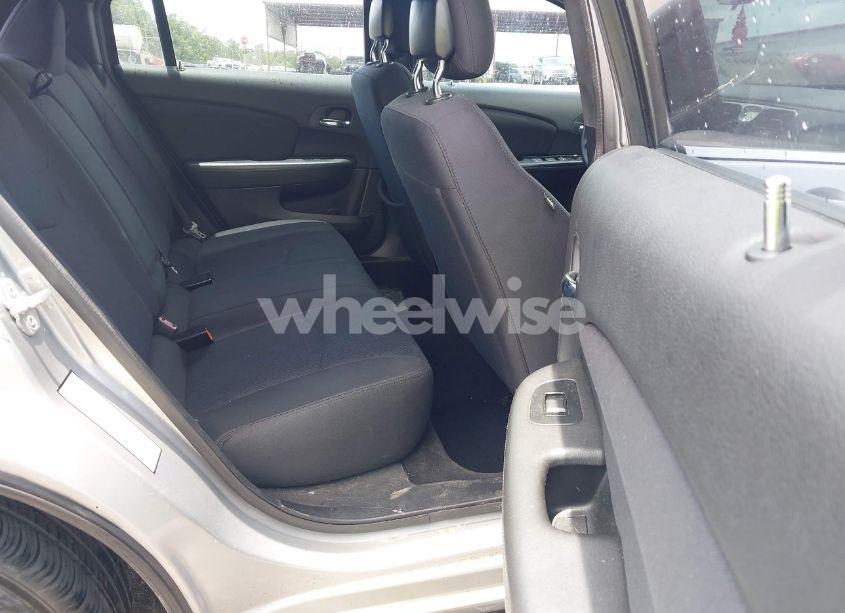 Photo 8 of 2013 Chrysler 200 LX (VIN 1C3CCBAB9DN635599)