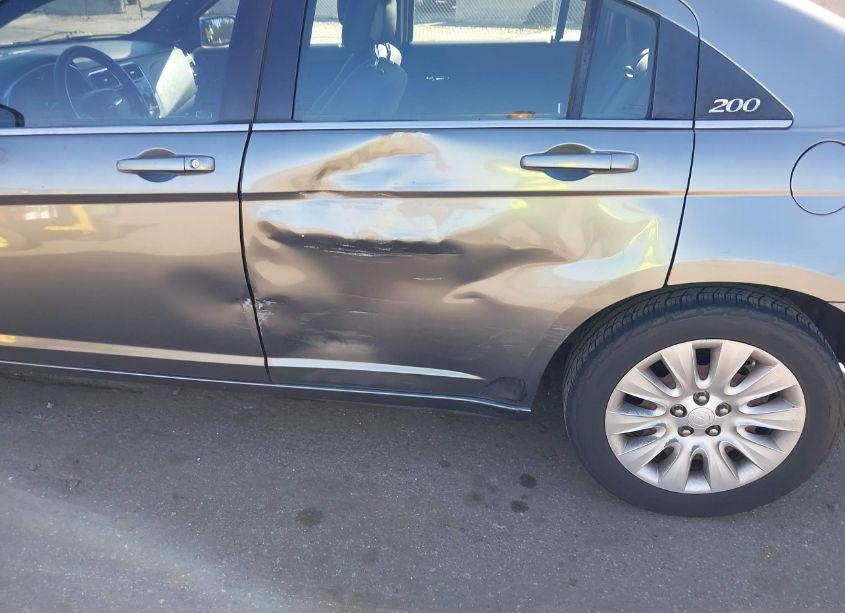 Photo 6 of 2013 Chrysler 200 LX (VIN 1C3CCBAB9DN641807)