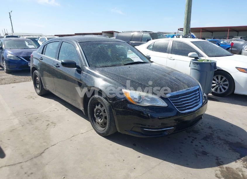 2014 Chrysler 200 LX (VIN 1C3CCBAB9EN167830) main photo