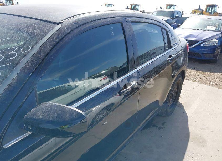 Photo 15 of 2014 Chrysler 200 LX (VIN 1C3CCBAB9EN167830)