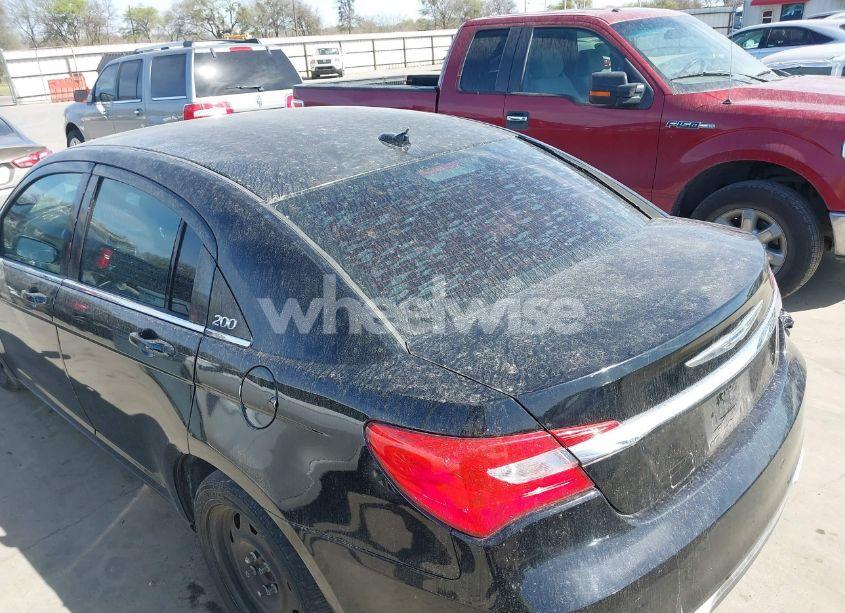 Photo 16 of 2014 Chrysler 200 LX (VIN 1C3CCBAB9EN167830)