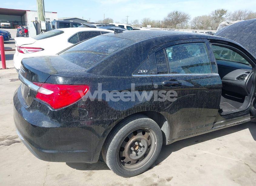 Photo 6 of 2014 Chrysler 200 LX (VIN 1C3CCBAB9EN167830)