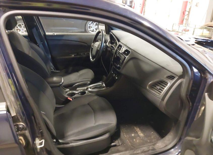 Photo 5 of 2014 Chrysler 200 LX (VIN 1C3CCBAB9EN231459)