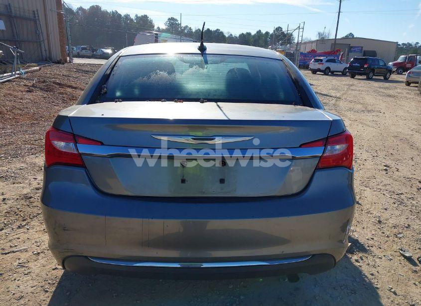 Photo 16 of 2012 Chrysler 200 LX (VIN 1C3CCBABXCN202212)