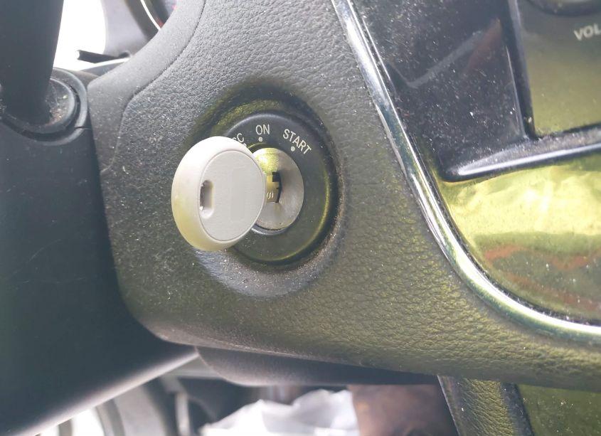 Photo 11 of 2013 Chrysler 200 LX (VIN 1C3CCBABXDN559505)