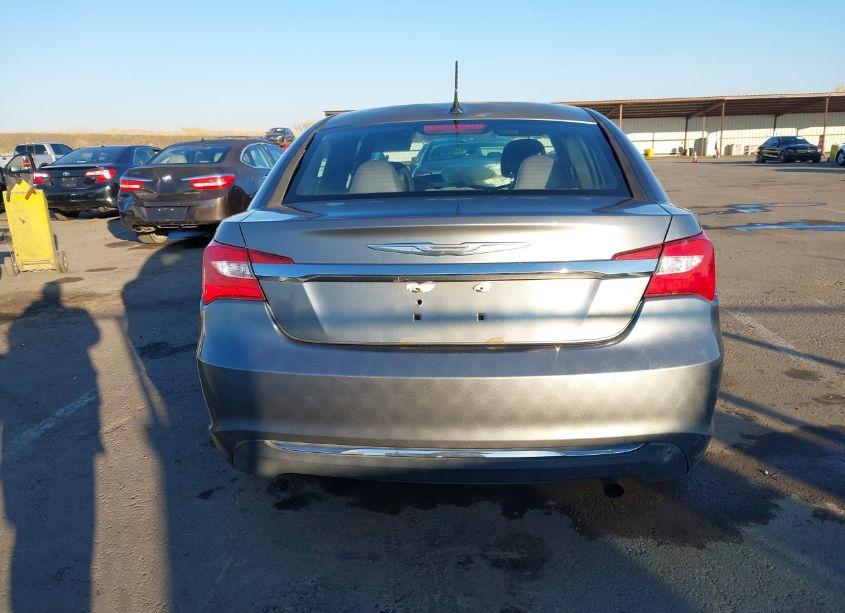 Photo 16 of 2013 Chrysler 200 LX (VIN 1C3CCBABXDN669499)