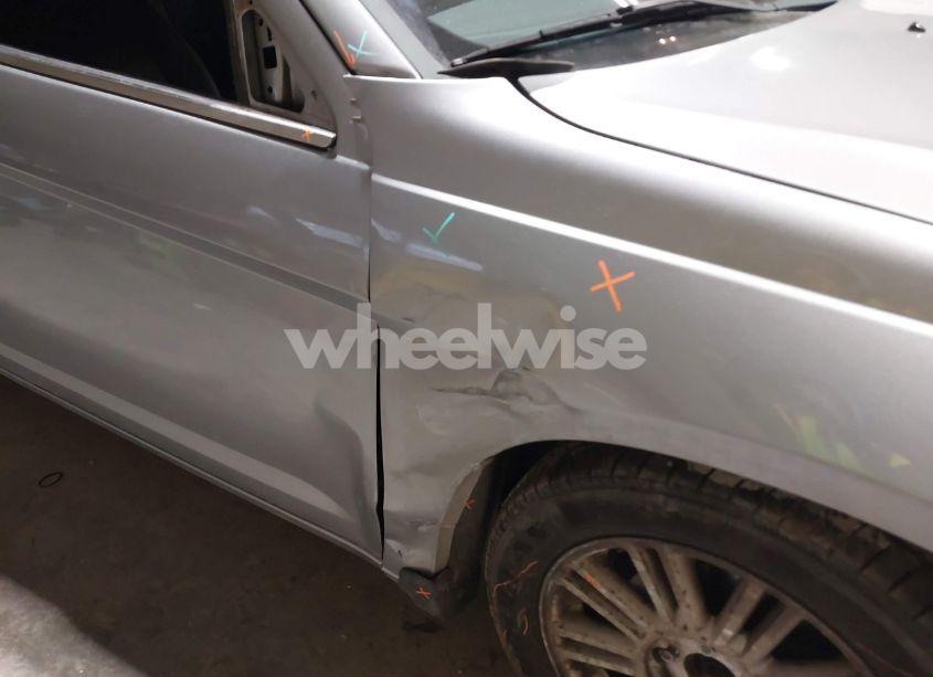 Photo 6 of 2013 Chrysler 200 LX (VIN 1C3CCBAG0DN737577)