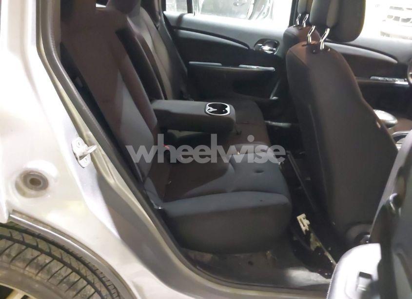 Photo 8 of 2013 Chrysler 200 LX (VIN 1C3CCBAG0DN737577)