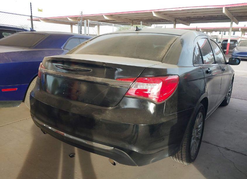 Photo 4 of 2014 Chrysler 200 LX (VIN 1C3CCBAG0EN101372)