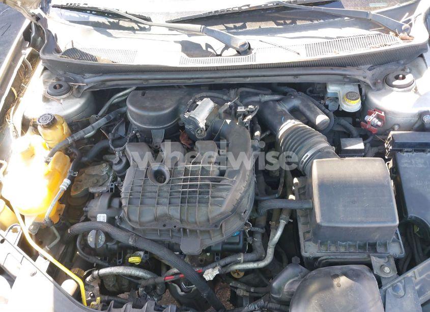 Photo 10 of 2012 Chrysler 200 LX (VIN 1C3CCBAG1CN170617)