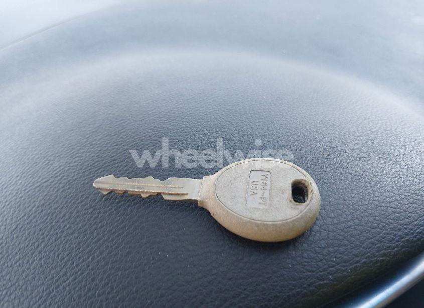 Photo 11 of 2012 Chrysler 200 LX (VIN 1C3CCBAG1CN170617)