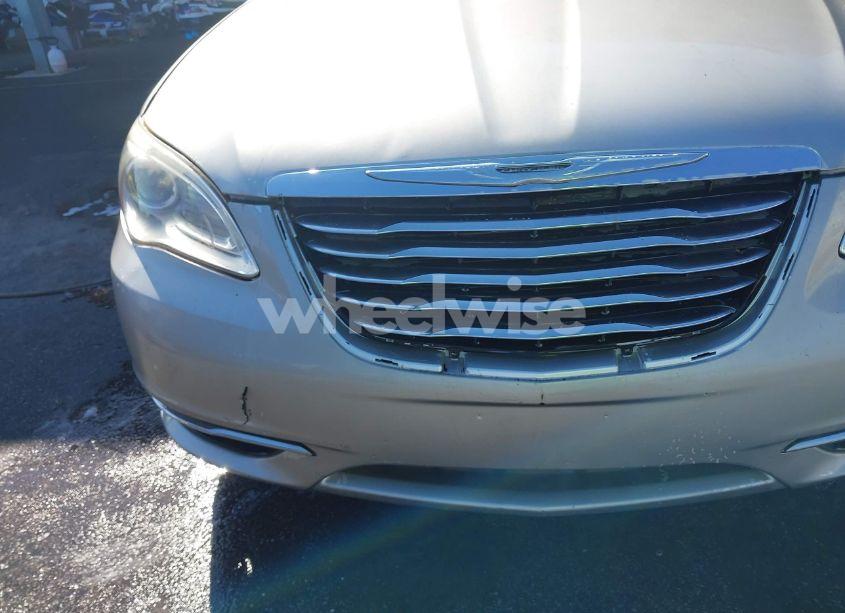 Photo 6 of 2012 Chrysler 200 LX (VIN 1C3CCBAG1CN170617)