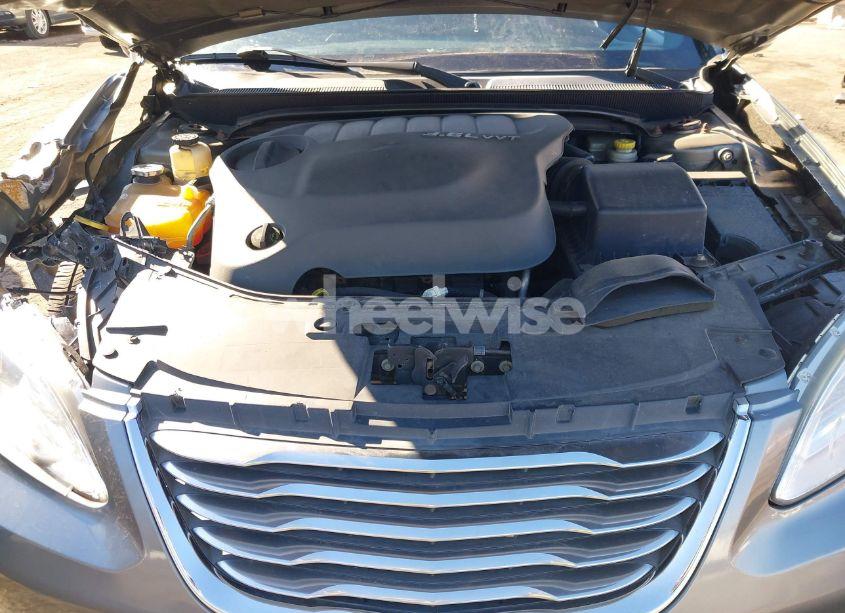 Photo 10 of 2012 Chrysler 200 LX (VIN 1C3CCBAG1CN268269)