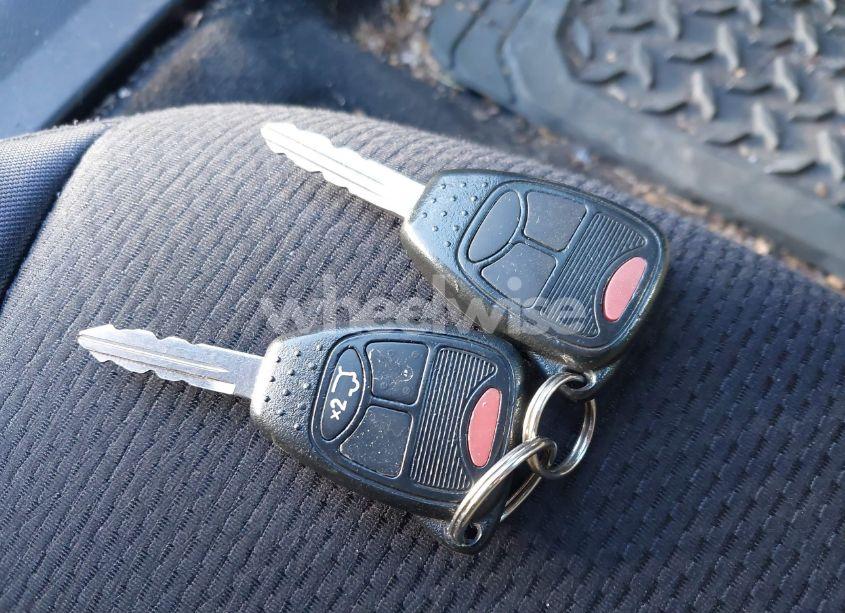 Photo 11 of 2012 Chrysler 200 LX (VIN 1C3CCBAG1CN268269)