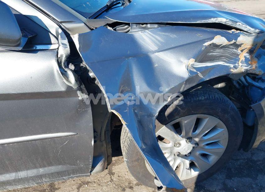 Photo 12 of 2012 Chrysler 200 LX (VIN 1C3CCBAG1CN268269)