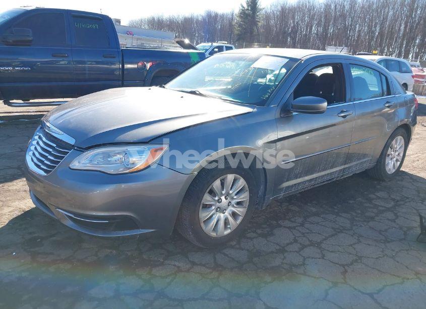 Photo 2 of 2012 Chrysler 200 LX (VIN 1C3CCBAG1CN268269)