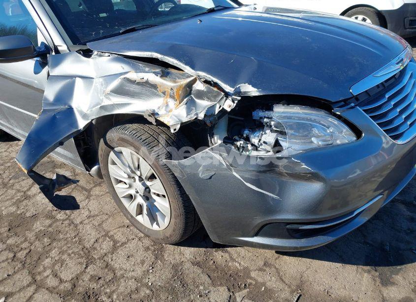 Photo 6 of 2012 Chrysler 200 LX (VIN 1C3CCBAG1CN268269)