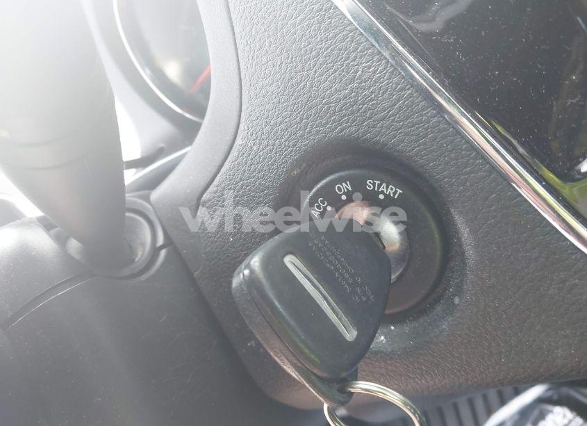 Photo 11 of 2012 Chrysler 200 LX (VIN 1C3CCBAG2CN234678)