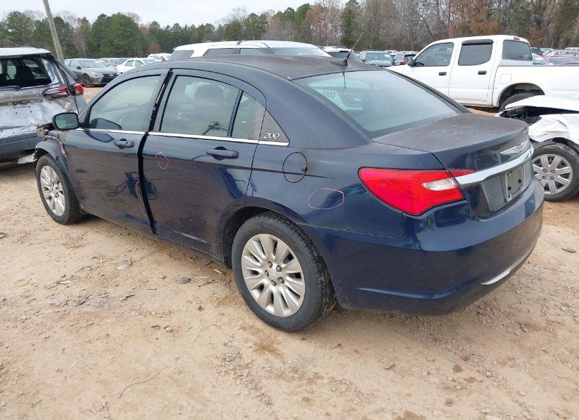 Photo 3 of 2013 Chrysler 200 LX (VIN 1C3CCBAG2DN736432)