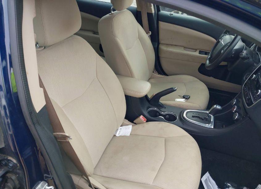 Photo 5 of 2013 Chrysler 200 LX (VIN 1C3CCBAG2DN736432)