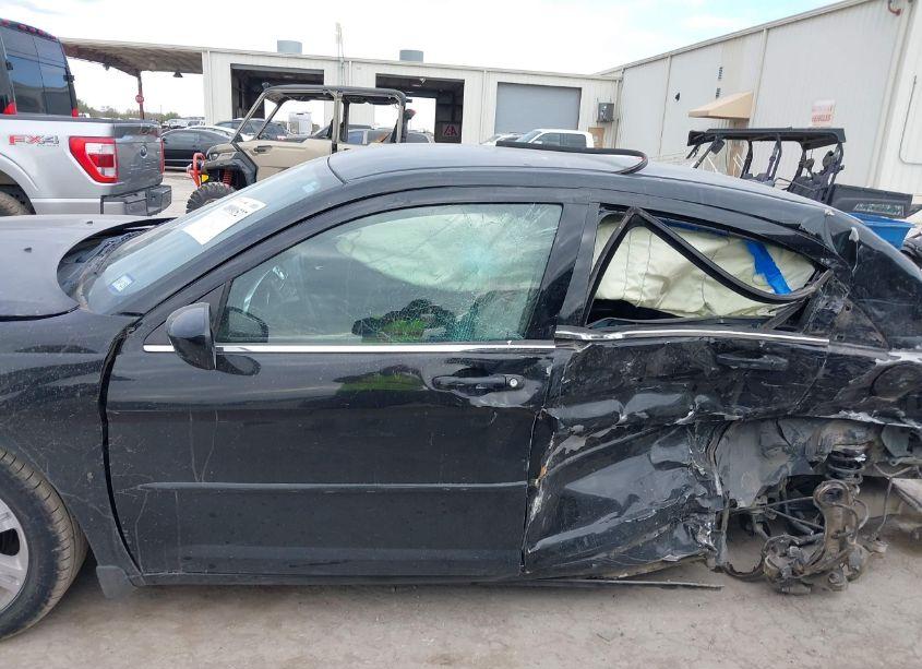 Photo 14 of 2012 Chrysler 200 LX (VIN 1C3CCBAG5CN228373)