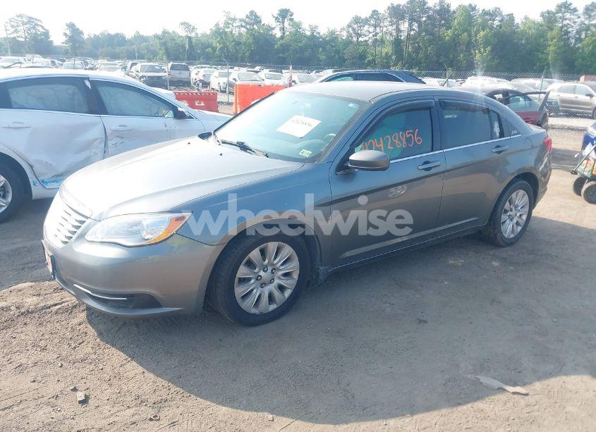 Photo 2 of 2013 Chrysler 200 LX (VIN 1C3CCBAG5DN724419)
