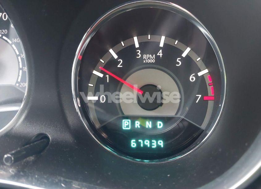 Photo 7 of 2014 Chrysler 200 LX (VIN 1C3CCBAG5EN179176)