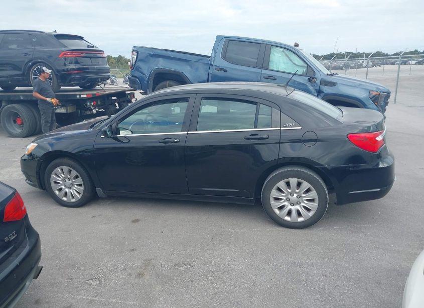 Photo 15 of 2014 Chrysler 200 LX (VIN 1C3CCBAG6EN127507)