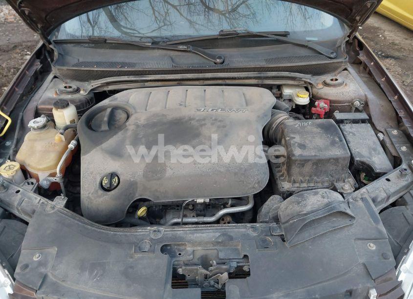 Photo 10 of 2013 Chrysler 200 LX (VIN 1C3CCBAG7DN736569)