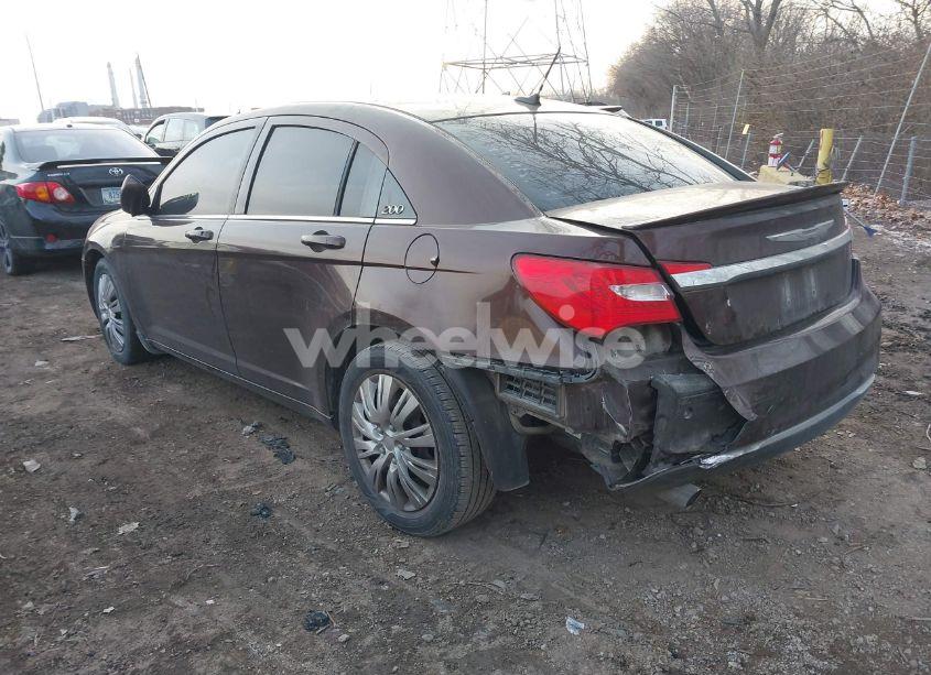 Photo 3 of 2013 Chrysler 200 LX (VIN 1C3CCBAG7DN736569)