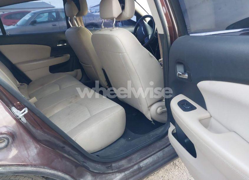 Photo 8 of 2013 Chrysler 200 LX (VIN 1C3CCBAG7DN736569)