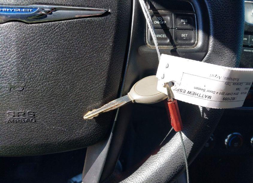 Photo 11 of 2014 Chrysler 200 LX (VIN 1C3CCBAG9EN171095)