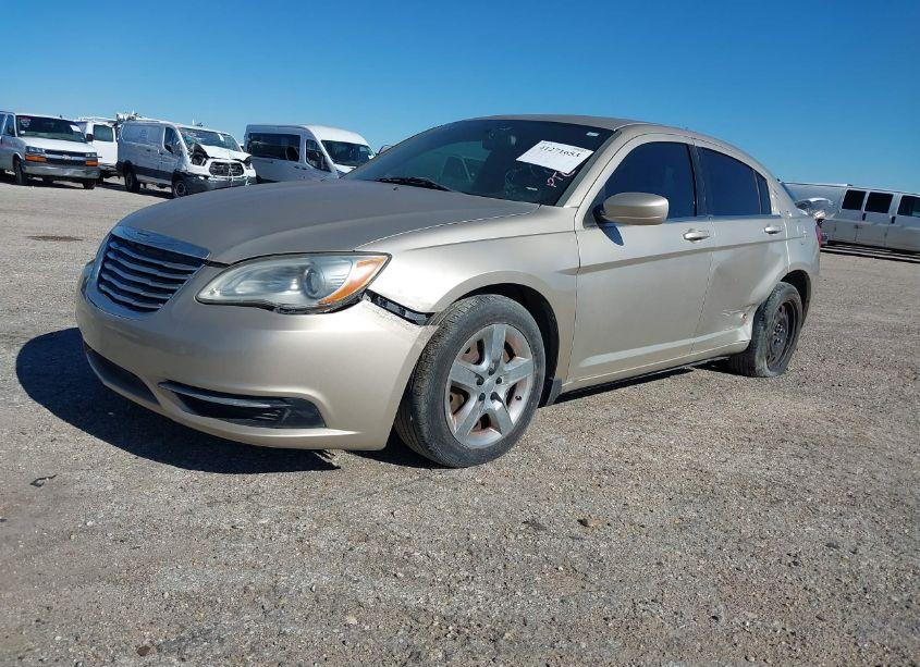 Photo 2 of 2014 Chrysler 200 LX (VIN 1C3CCBAG9EN171095)