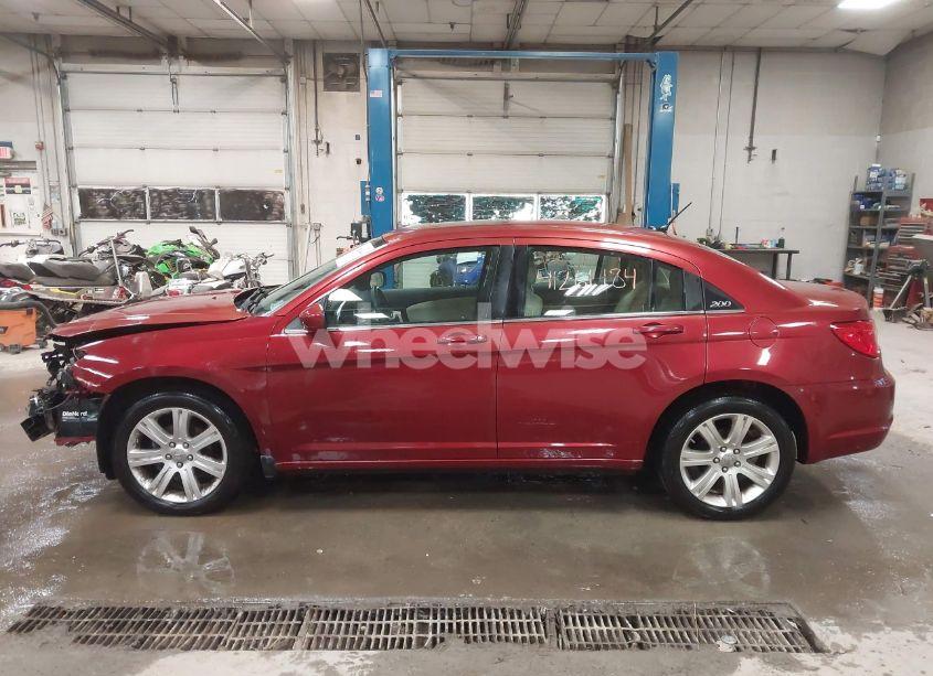 Photo 15 of 2012 Chrysler 200 TOURING (VIN 1C3CCBBB0CN181773)