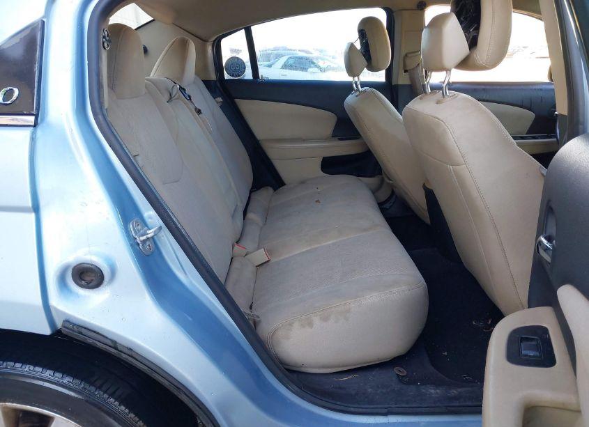 Photo 8 of 2013 Chrysler 200 TOURING (VIN 1C3CCBBB0DN501580)