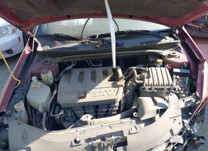 Photo 10 of 2013 Chrysler 200 TOURING (VIN 1C3CCBBB0DN578434)