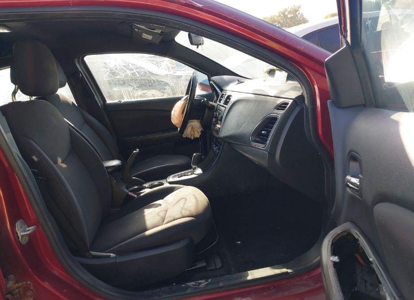 Photo 5 of 2013 Chrysler 200 TOURING (VIN 1C3CCBBB0DN578434)