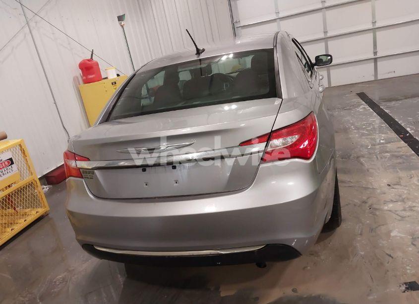 Photo 16 of 2013 Chrysler 200 TOURING (VIN 1C3CCBBB0DN587988)