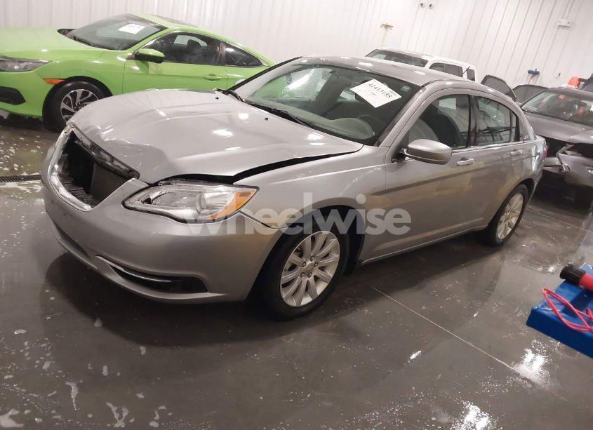 Photo 2 of 2013 Chrysler 200 TOURING (VIN 1C3CCBBB0DN587988)