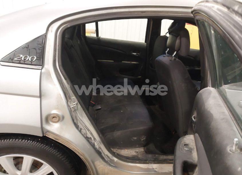 Photo 8 of 2013 Chrysler 200 TOURING (VIN 1C3CCBBB0DN587988)