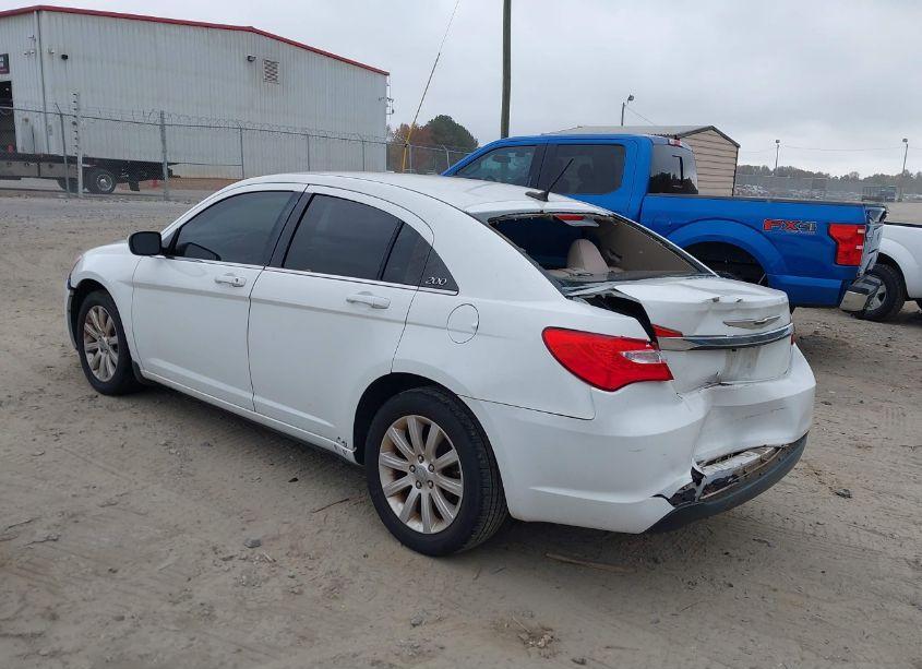 Photo 3 of 2013 Chrysler 200 TOURING (VIN 1C3CCBBB0DN600349)