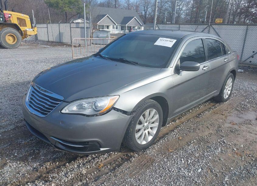 Photo 2 of 2013 Chrysler 200 TOURING (VIN 1C3CCBBB0DN695611)