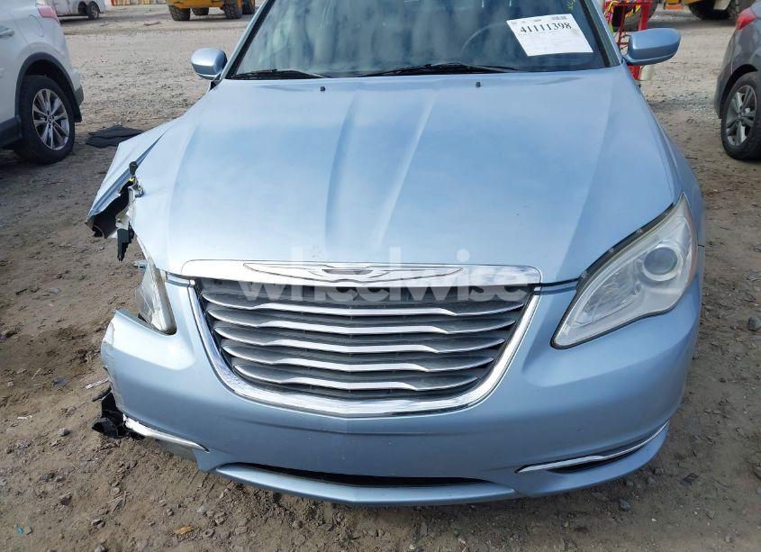 Photo 13 of 2013 Chrysler 200 TOURING (VIN 1C3CCBBB0DN700175)